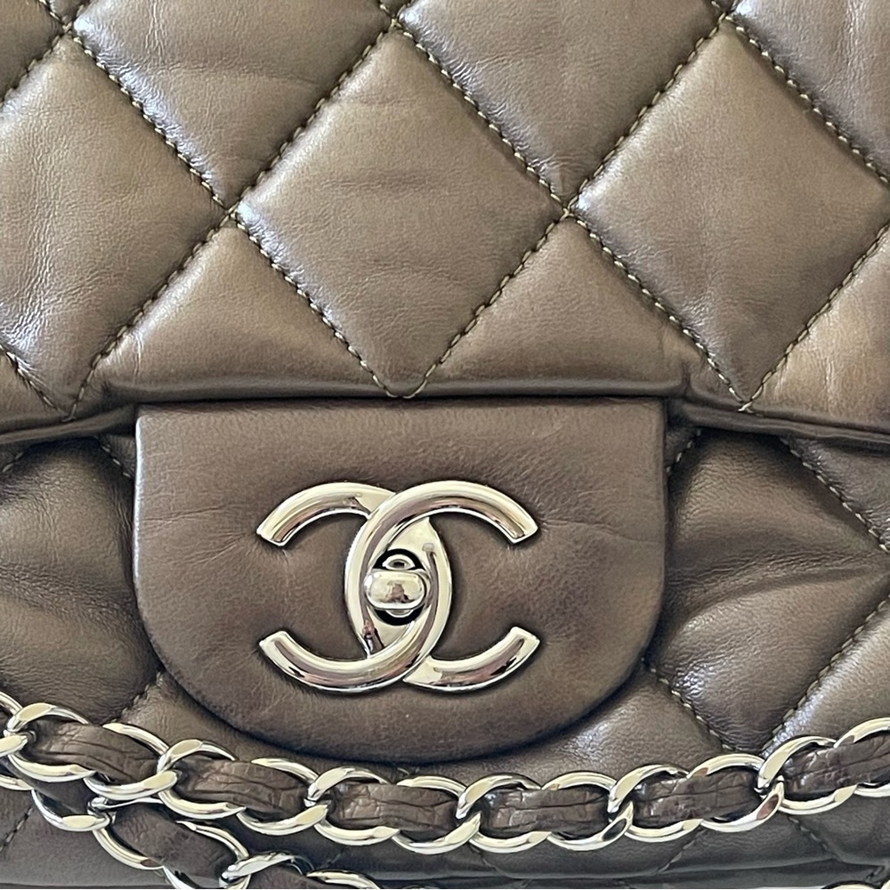 Authentic CHANEL Lambskin Double Chain Single Flap Maxi Size Handbag - Picture 3 of 16